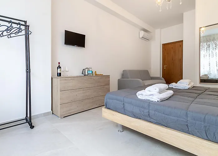 בית הארחה Vatican Cipro 4*